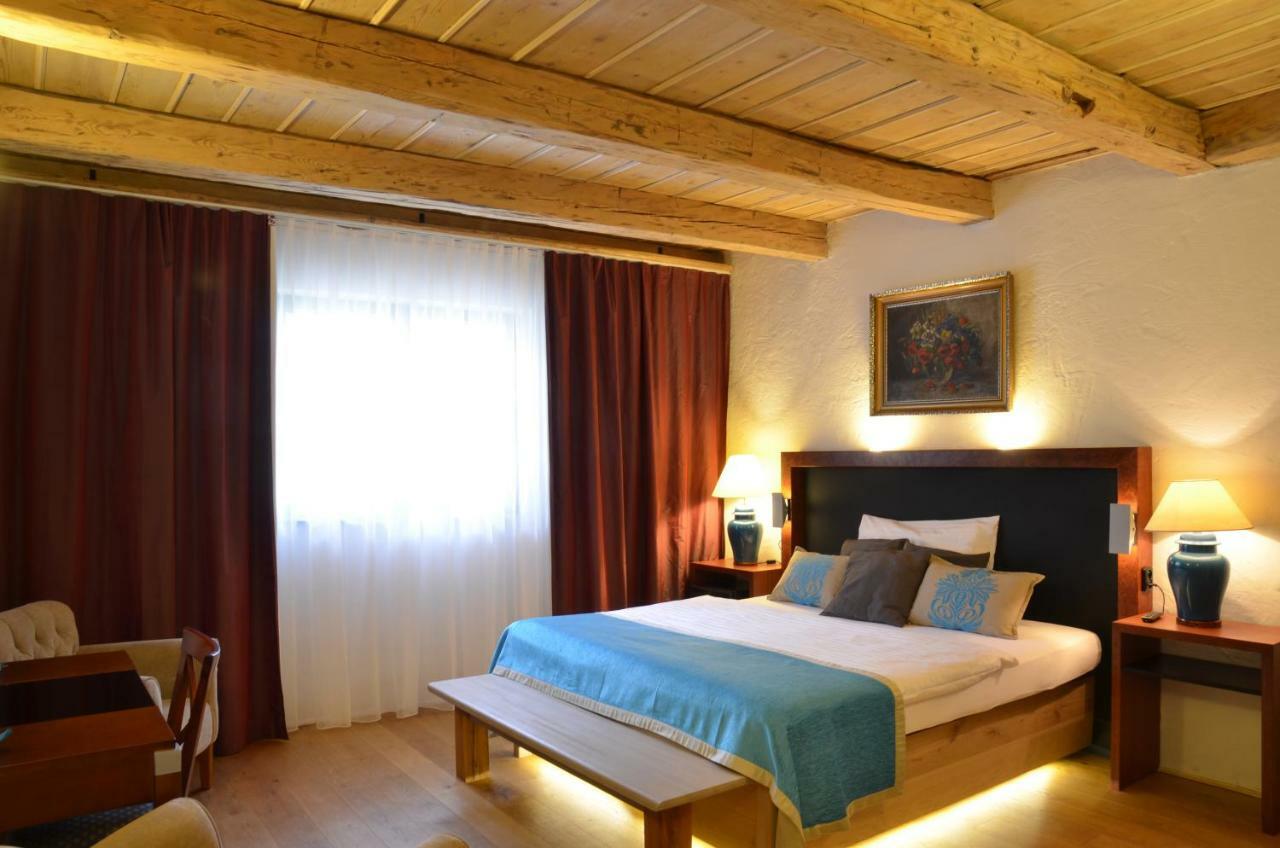 Bed and Breakfast Welness Penzion Modry Jelen Lipno nad Vltavou Zewnętrze zdjęcie